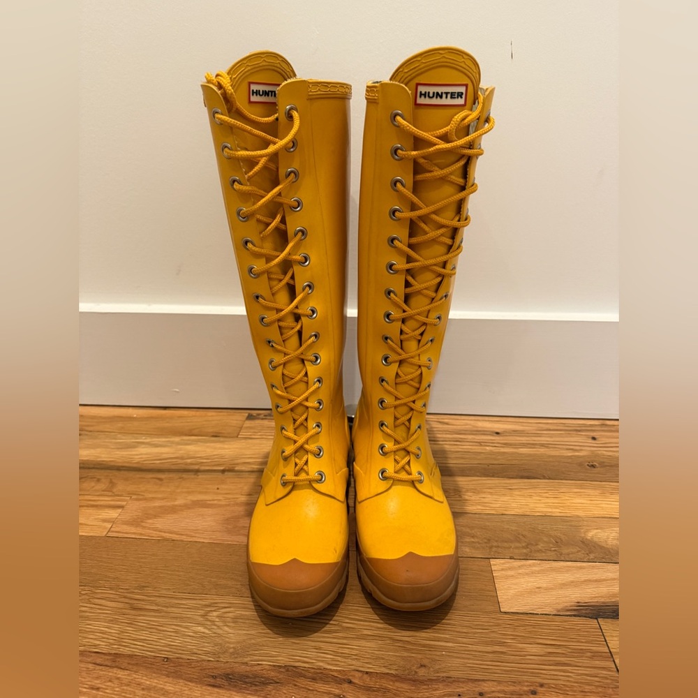 Hunter Women's Tall Yellow Lace-Up Rain Boots